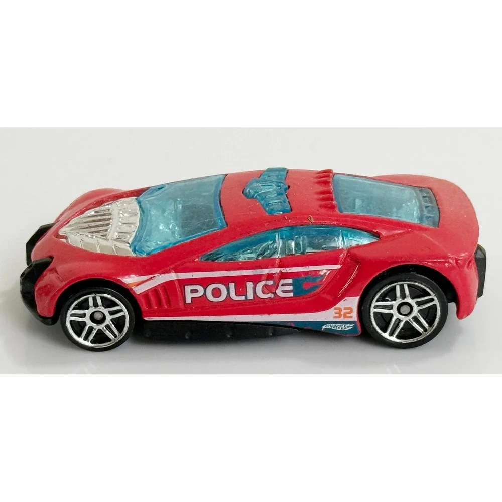 Hot Wheels Speed Trap Toy Car Kids 1:64 Red Police Cruiser HWPD 32 T9885